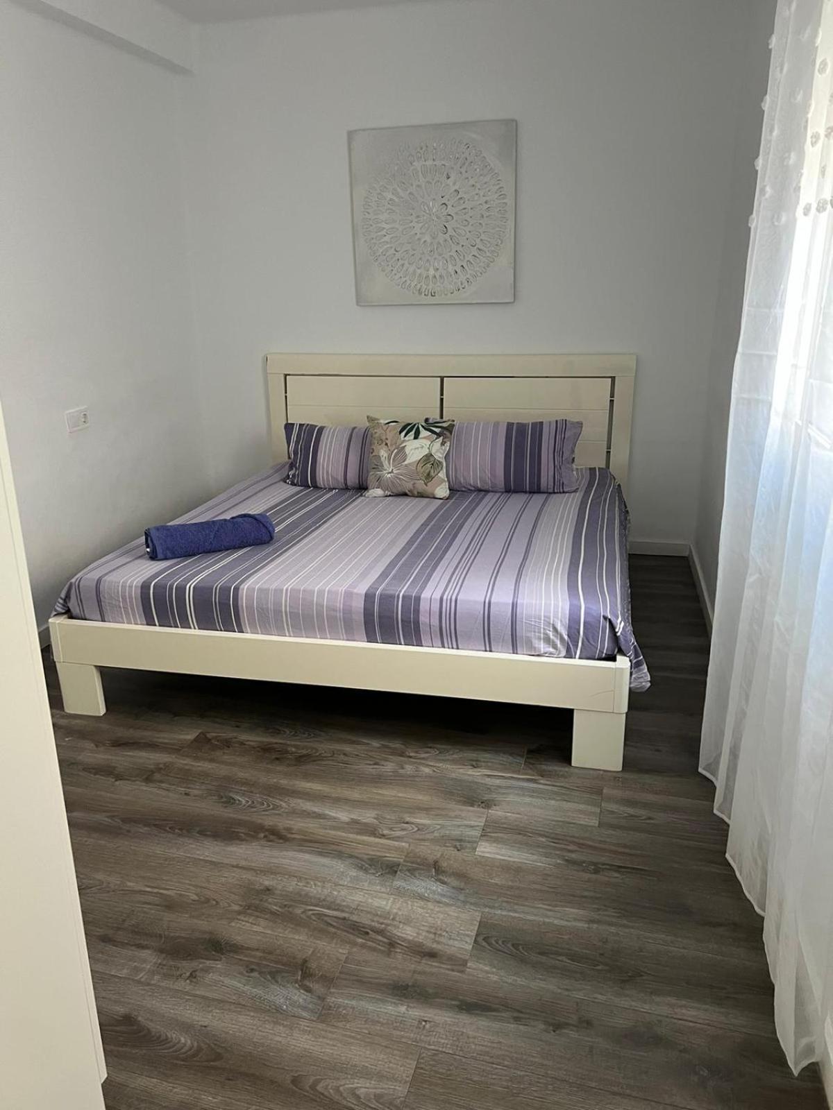 Royal Family Apartment Chirivella Экстерьер фото